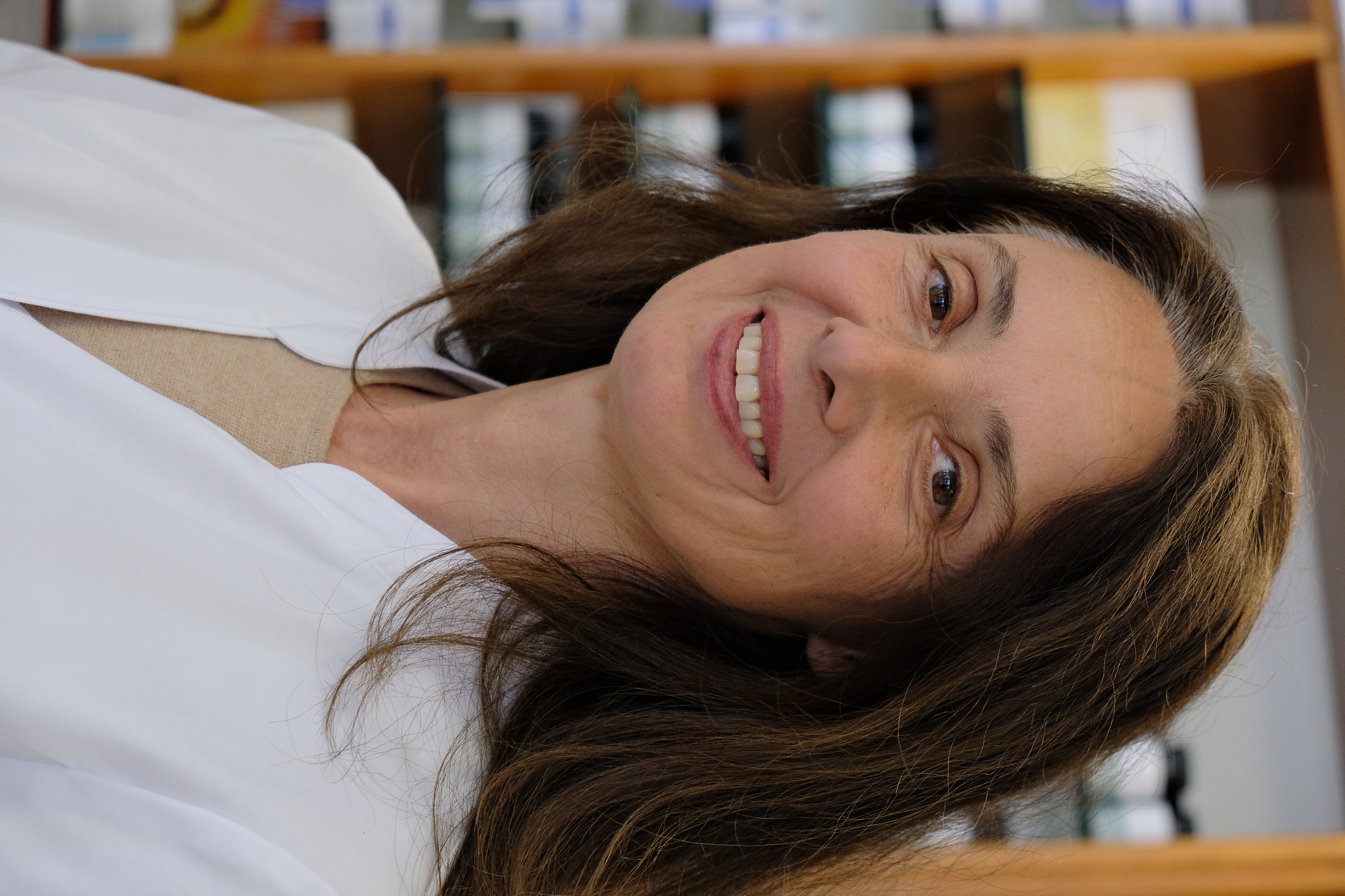 Mag. Dr. Esther Passl MScMSc | Apothekerin